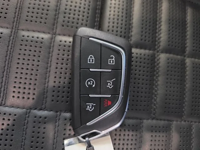 Used 2024 Crystal White Cadillac Sport Platinum image 39