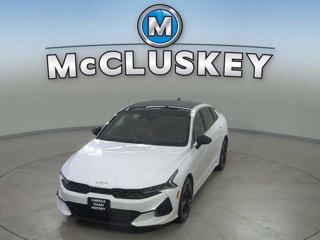 Used 2024 White Kia GT-Line image 5