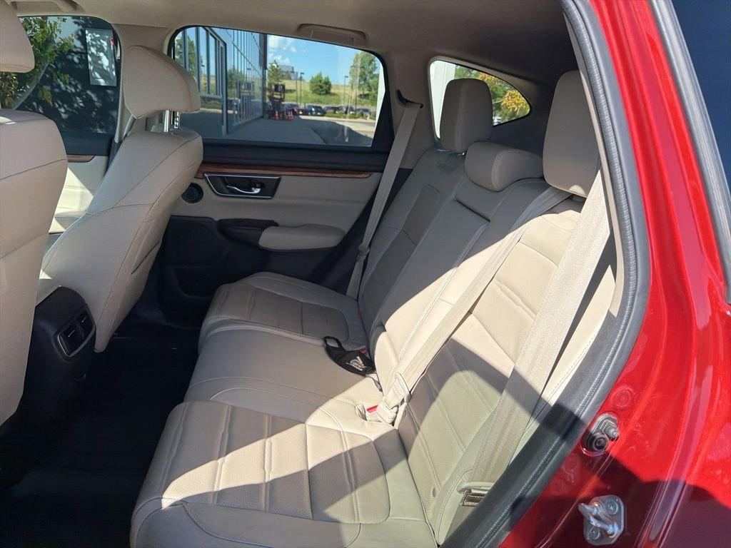 Used 2018 Red Honda Touring image 5