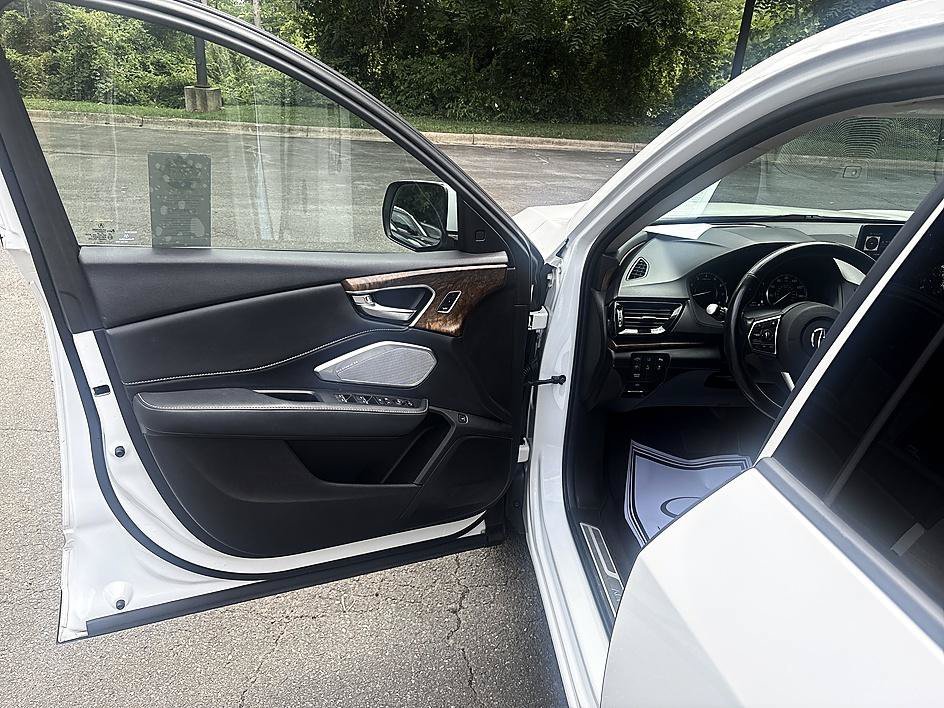 Used 2020 Platinum White Pearl Acura w/Advance Pkg image 8