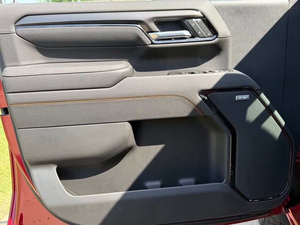 2026 GMC Sierra 2500HD AT4 - Photo 10