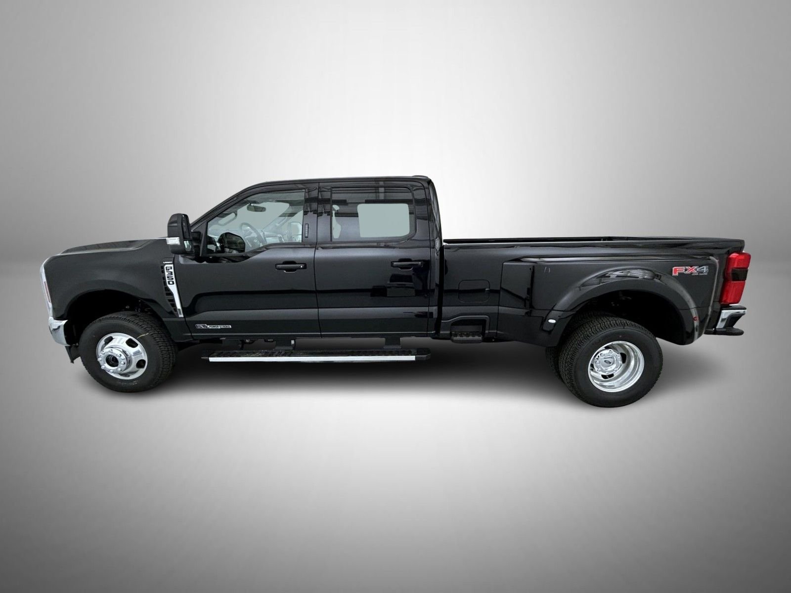New 2026 Agate Black Metallic Ford Lariat image 8