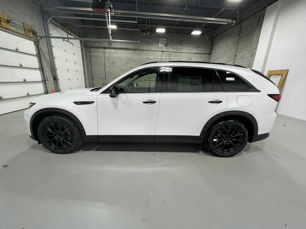 New 2026 Rhodium White Premium Mazda 3.3 Turbo Premium AWD image 2