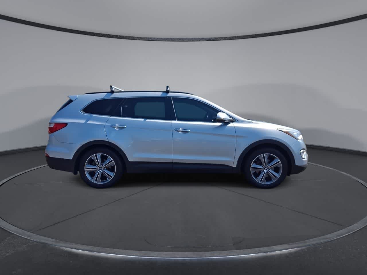 Used 2016 Circuit Silver Hyundai SE image 9