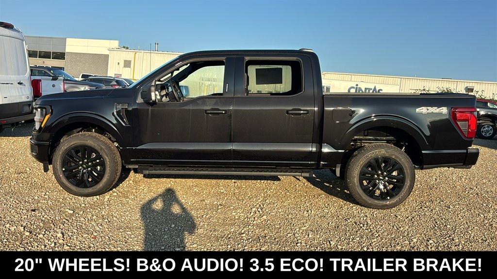 New 2026 Agate Black Metallic Ford XLT image 4