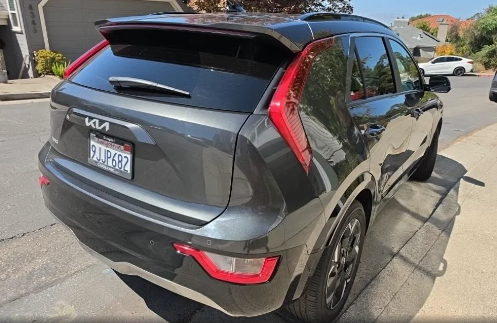 Used 2024 Kia Niro Wind with VIN KNDCR3L15R5082512 for sale in Elk Grove, CA