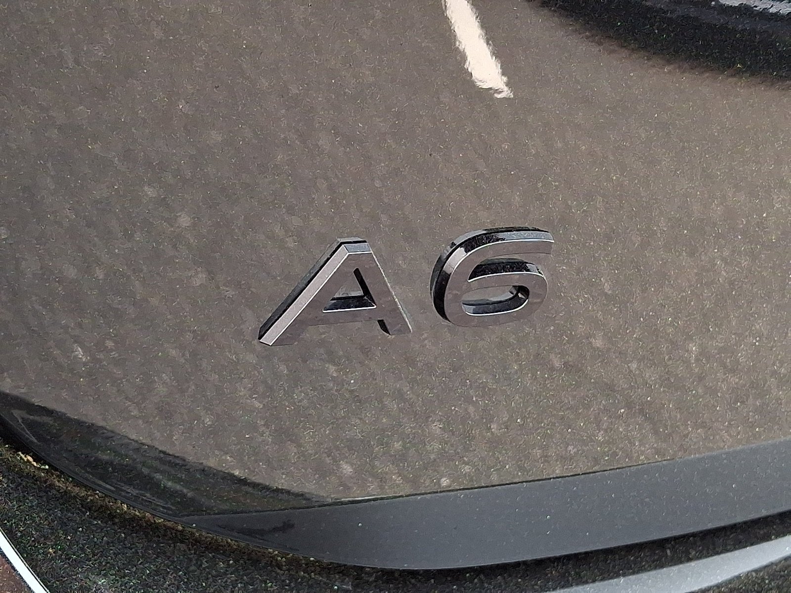 Used 2026 Mythos Black Metallic   0E0e Audi Premium image 29