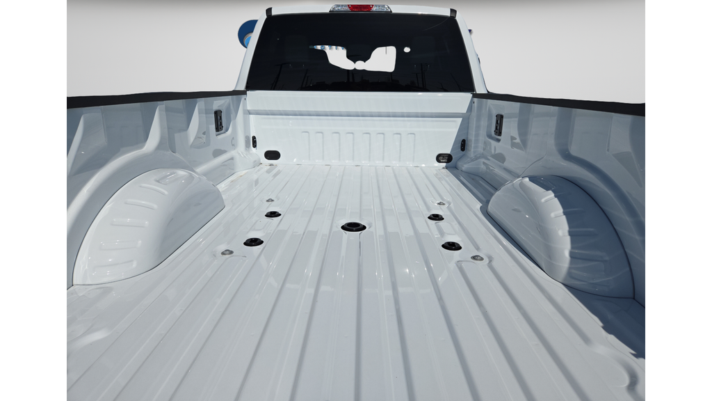 New 2026 Oxford White Ford F-350® XLT image 27