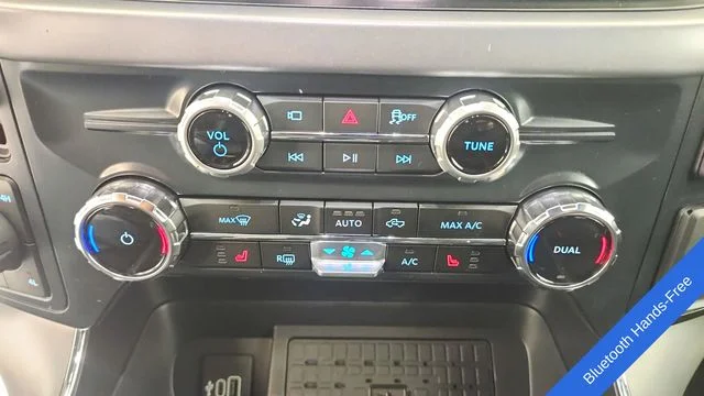 New 2026 Oxford White Ford XLT image 21