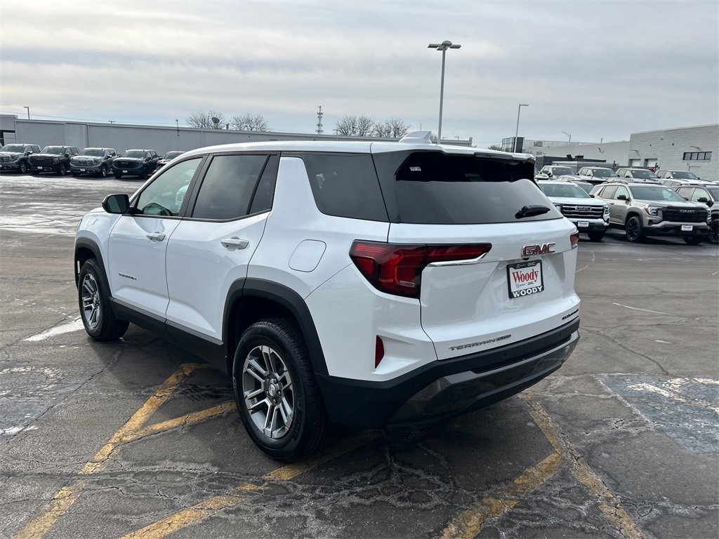 2026 GMC TERRAIN - Image 5