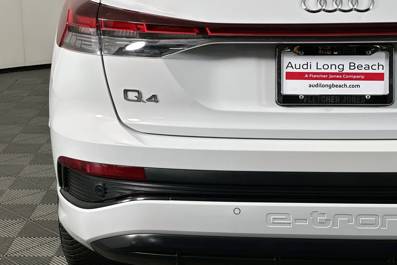Used 2023 Glacier White Metallic Audi Premium Plus image 17
