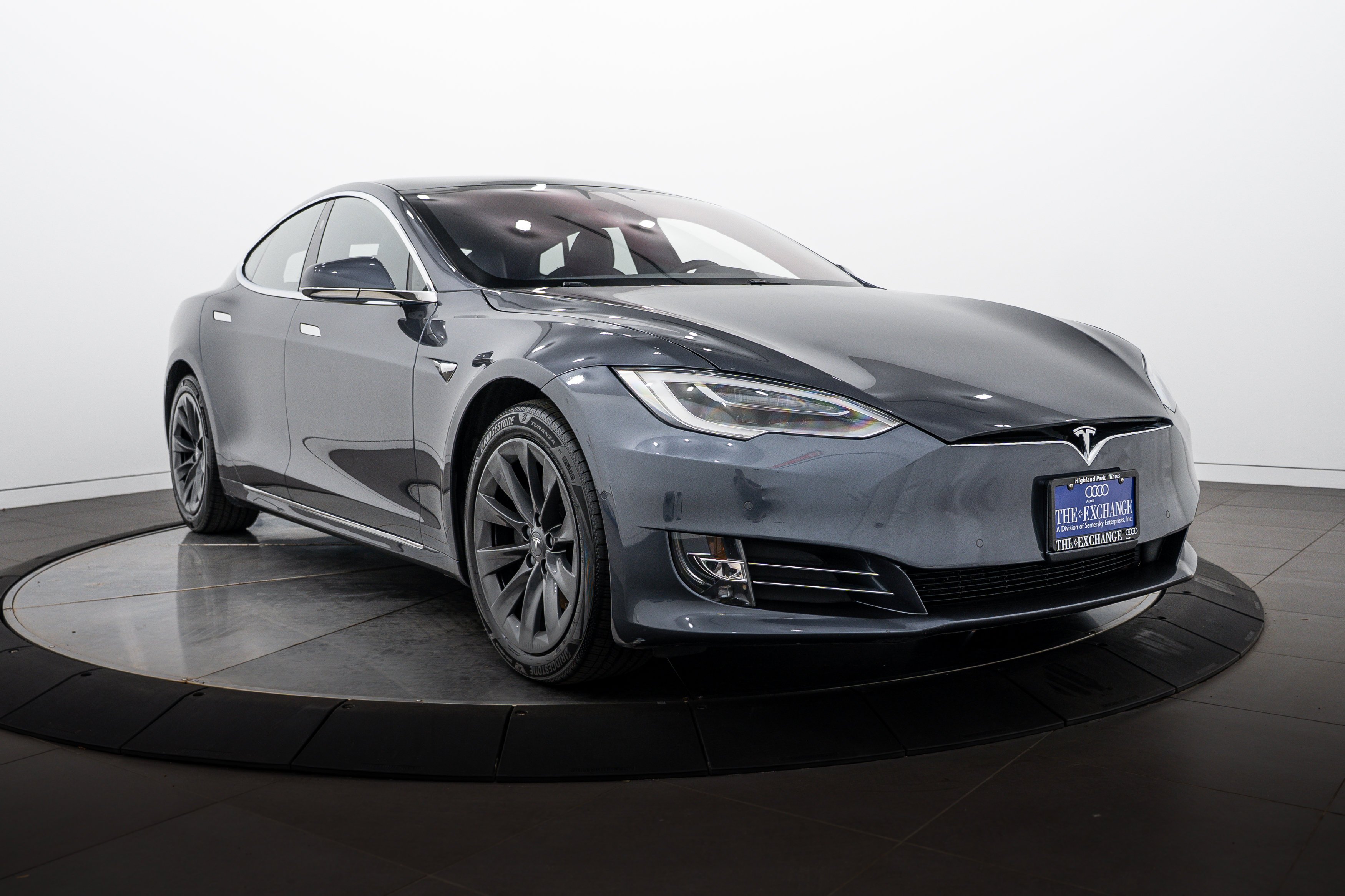 2020 Tesla Model S Long Range Plus's photo