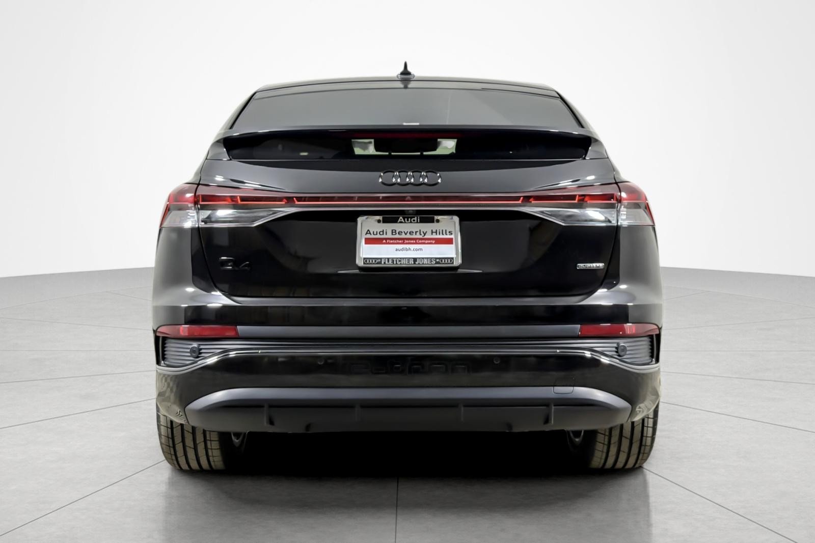 Used 2024 Mythos Black Metallic Audi Prestige 55 quattro image 4