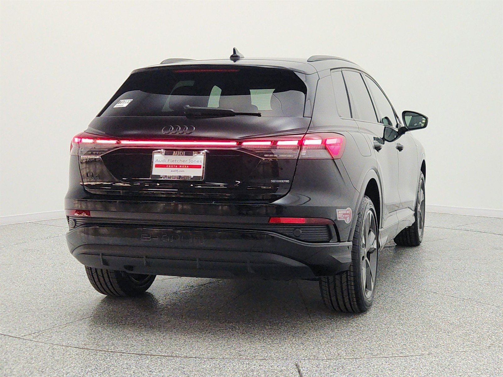 Used 2024 Mythos Black Metallic Audi Premium Plus image 6