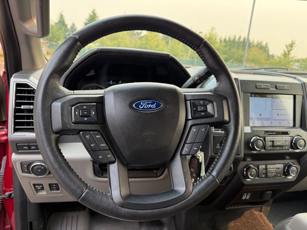 Used 2019 Ruby Red Metallic Tinted Clearcoat Ford XLT image 10