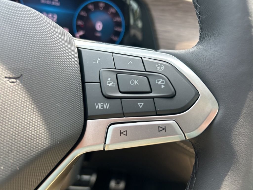 New 2026 White Volkswagen 2.0T SEL Premium R-Line image 29