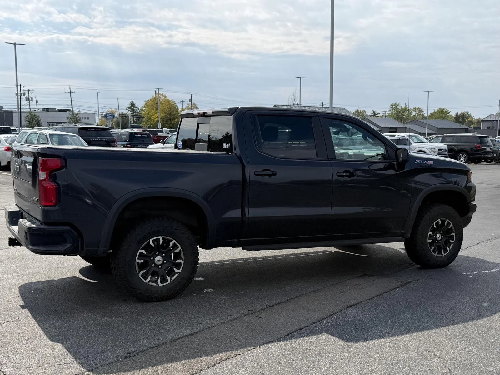 Used 2023 Dark Ash Metallic Chevrolet ZR2 image 4