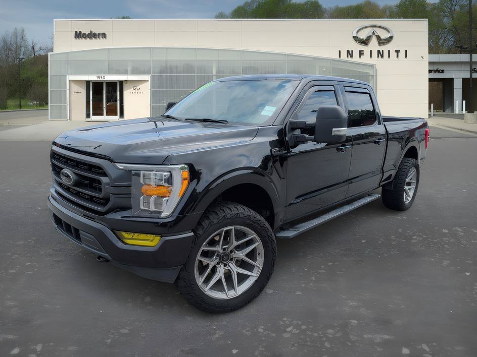 Used 2022 Black Metallic Ford XLT image 1