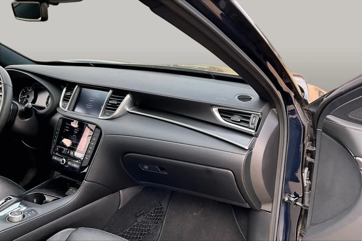 2025 INFINITI QX55 Luxe - Photo 18