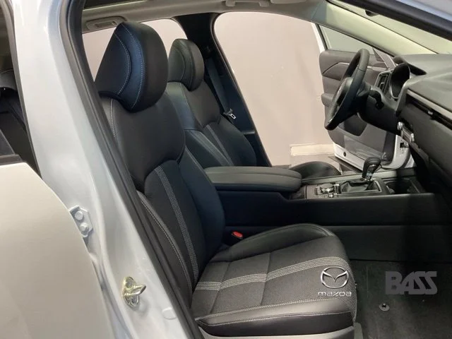New 2026 Wind Chill Pearl Mazda 2.5 S Preferred AWD image 24