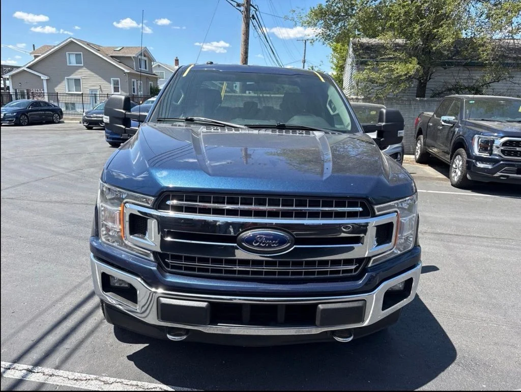 Certified Used 2018 Blue Ford XLT image 2