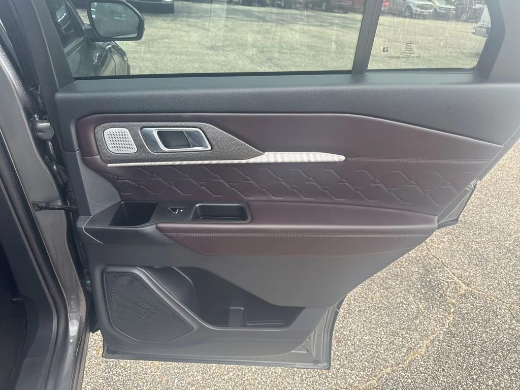 Used 2025 Gray Ford Platinum image 29