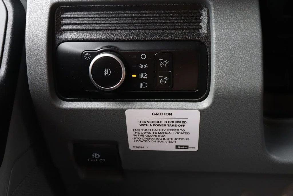 Used 2024 White Ford XL image 27