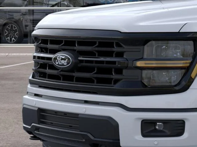 New 2026 Oxford White Ford XLT image 17