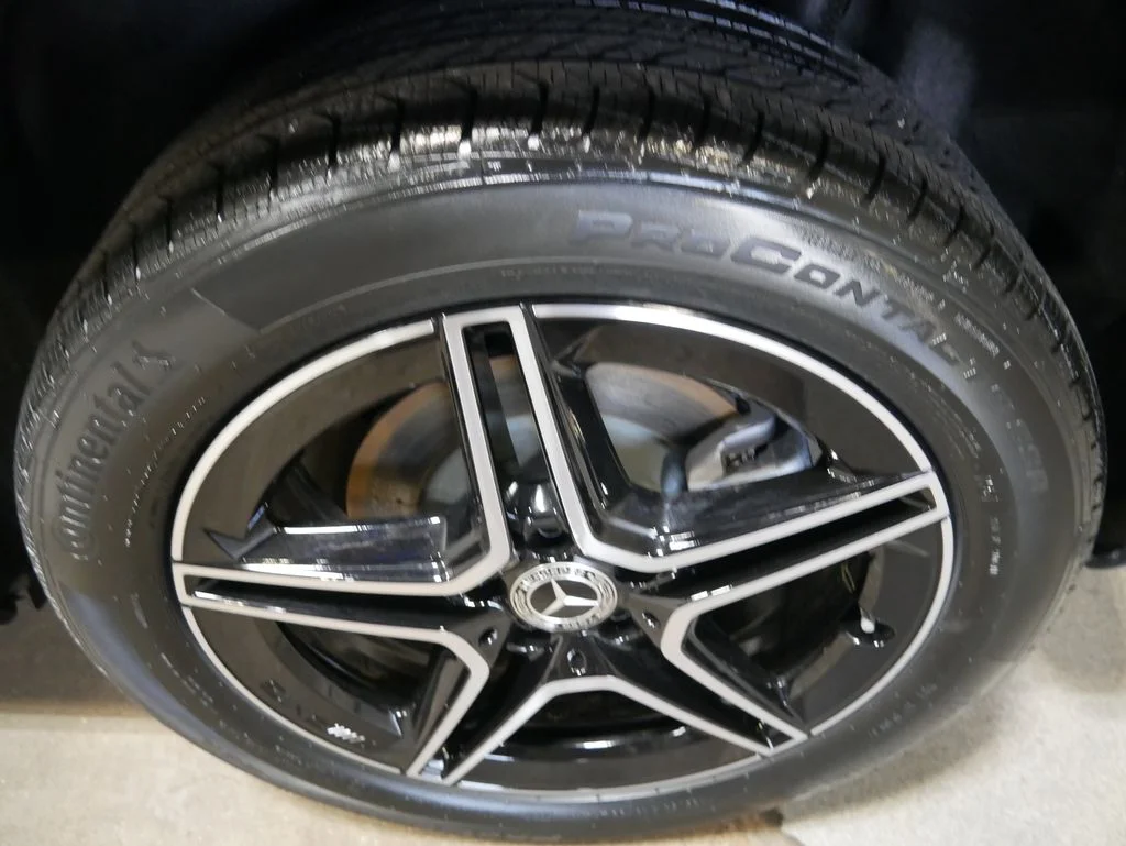 Certified Used 2026 Night Black Mercedes-Benz GLB 250 image 13
