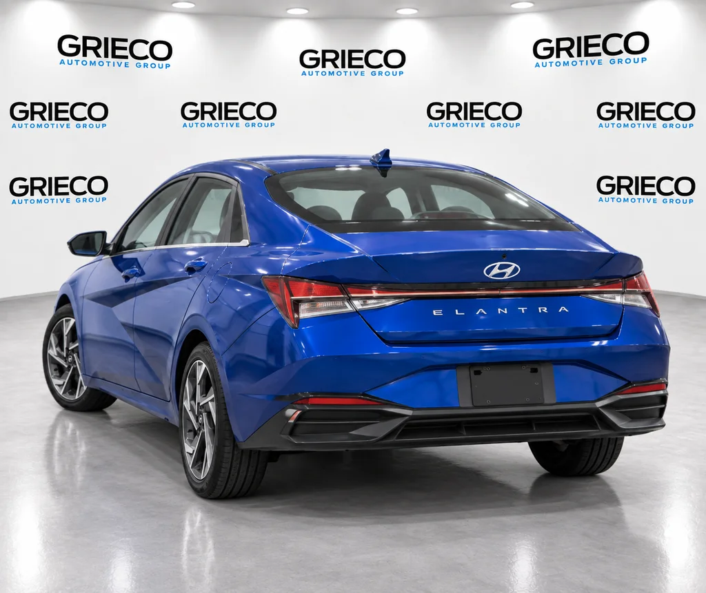 Used 2025 Blue Hyundai SEL Convenience image 2