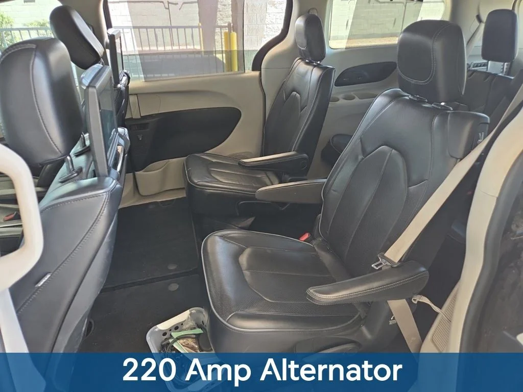 Used 2018 Black Chrysler Limited image 15
