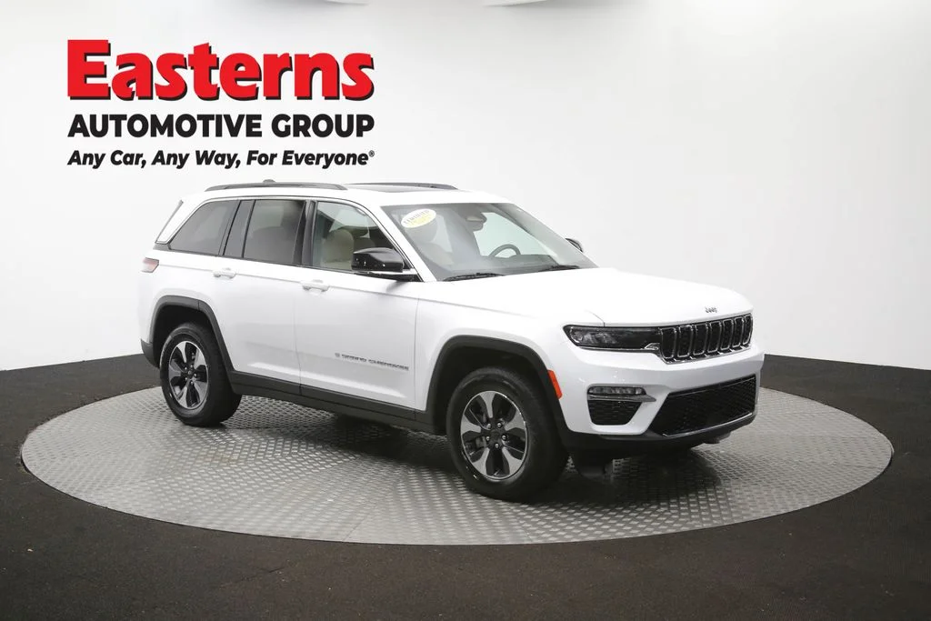 Used 2024 White Jeep 4xe image 52