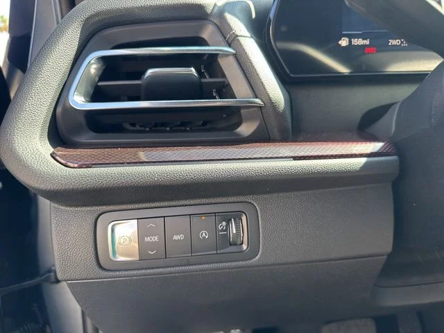 New 2026 Gray Chevrolet Z71 image 35