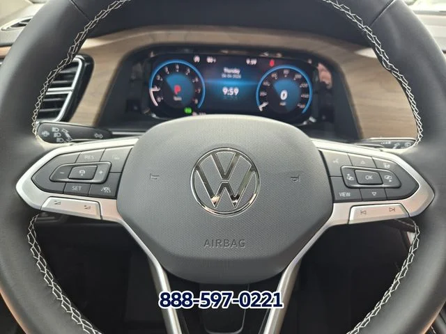 New 2026 Avocado Green Pearl Volkswagen 2.0T SE W/TECHNOLOGY image 20