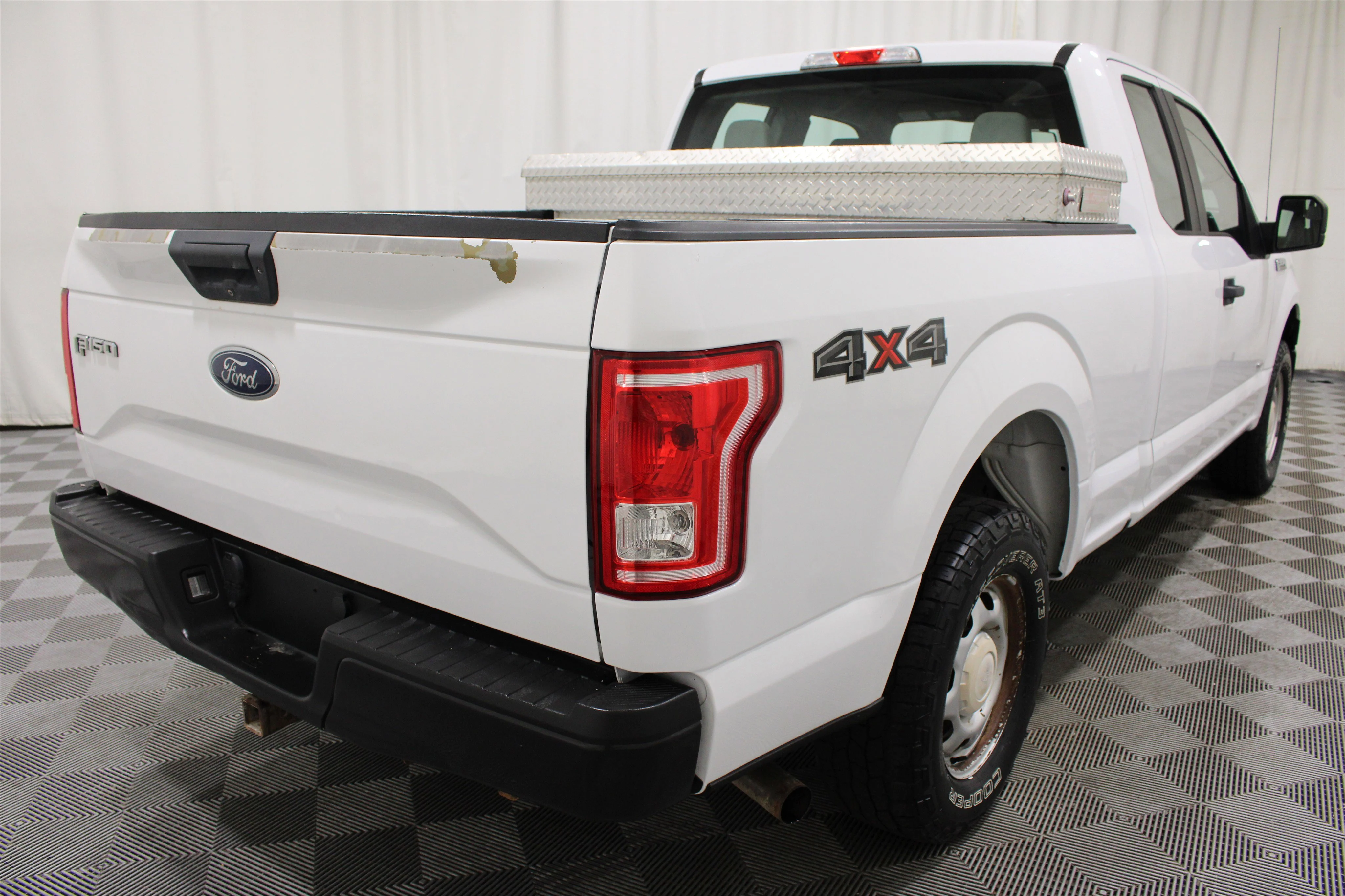 2017 Ford F-150 XL - Photo 28