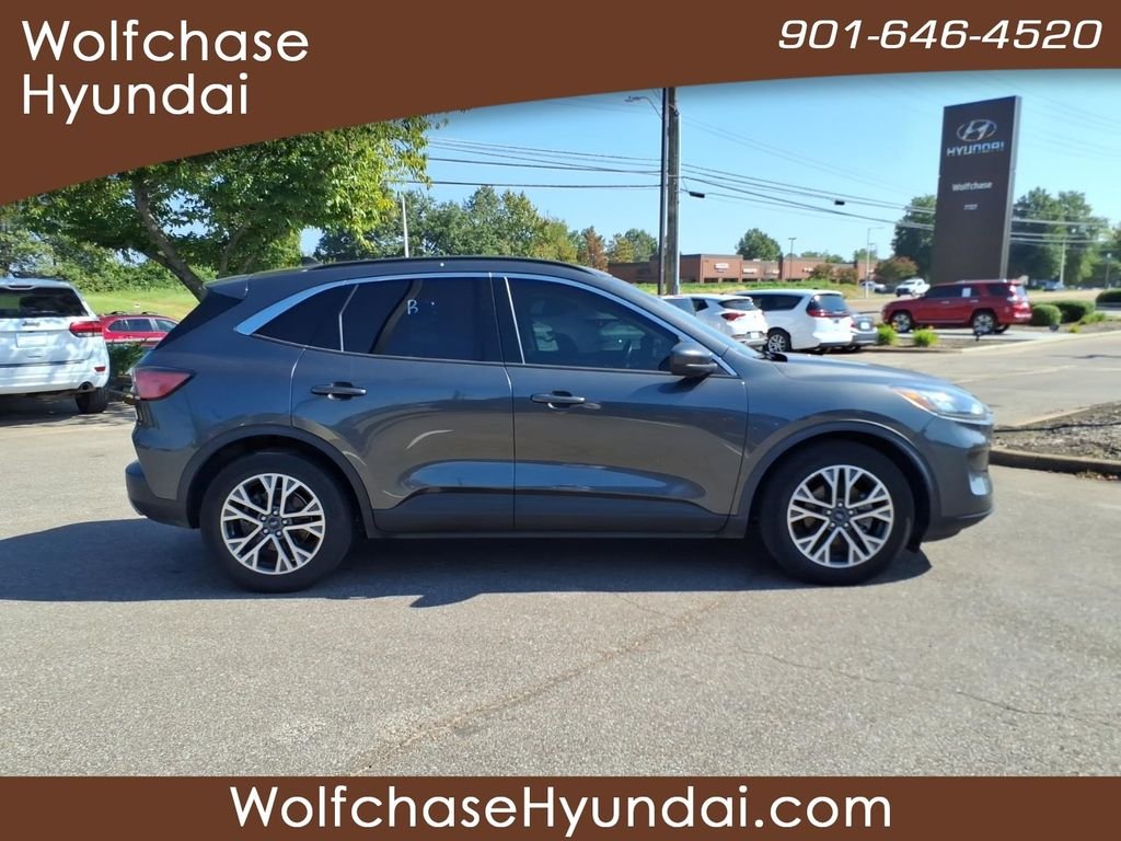 Used 2020 Gray Ford SEL image 6