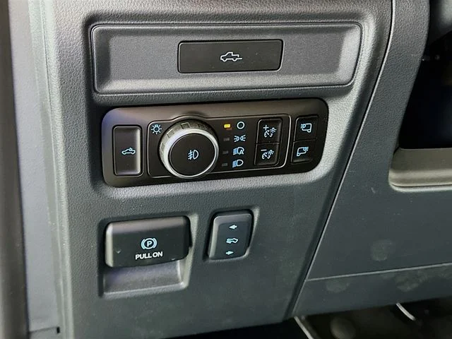 New 2026 Gray Ford Tremor image 23
