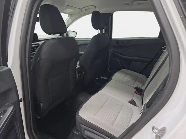 Certified Used 2023 Oxford White Ford Active image 10