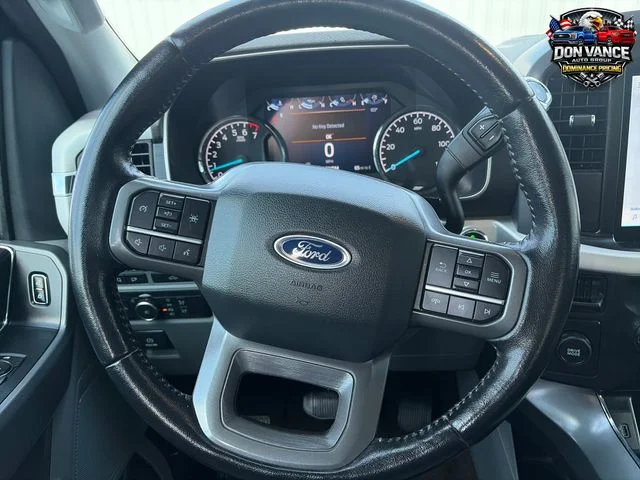Used 2021 Black Ford XLT image 14