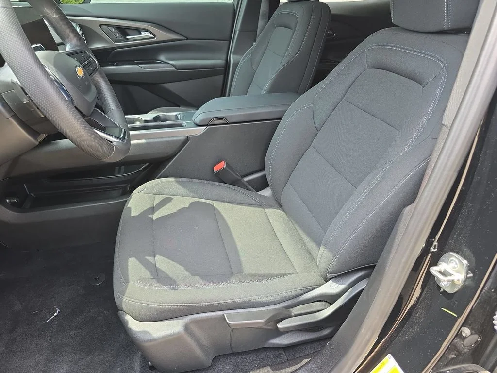 Used 2026 Black Chevrolet LT image 20