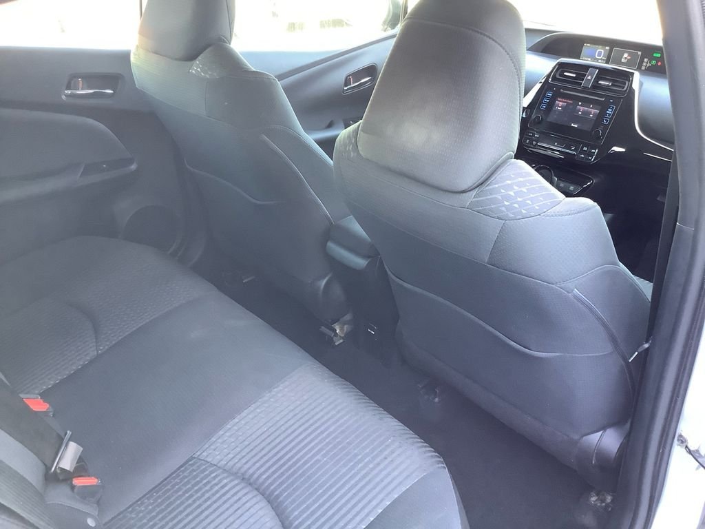 Used 2018 Silver Toyota Two Eco image 17
