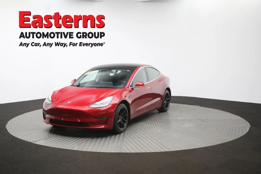 Used 2019 Red Tesla Long Range image 48