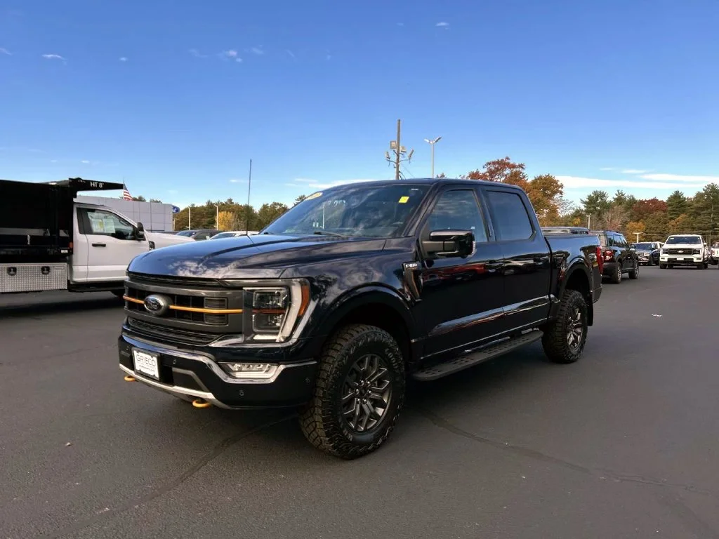 Used 2022 Blue Metallic Ford Tremor image 7