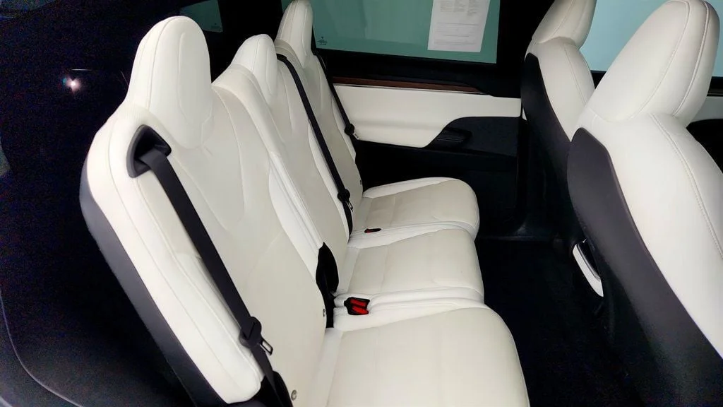 Used 2022 Pearl White Multi-Coat Tesla AWD image 27