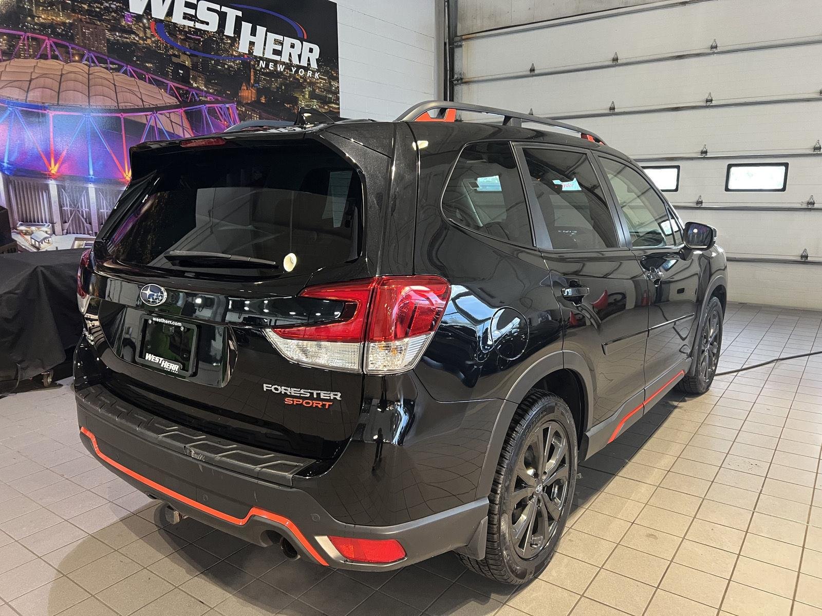 Used 2021 Crystal Black Silica Subaru Sport image 7