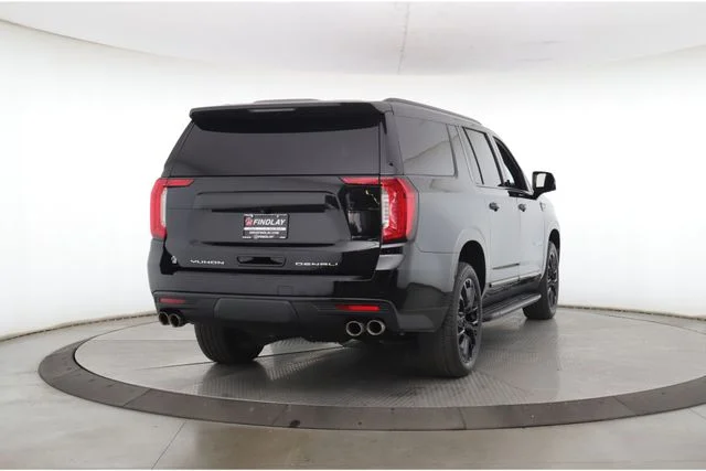 Used 2023 Black GMC Denali image 7