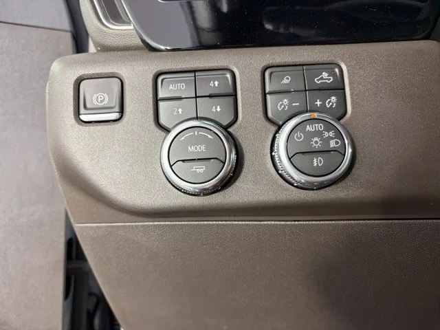 2026 GMC Sierra 1500 SLT - Photo 21