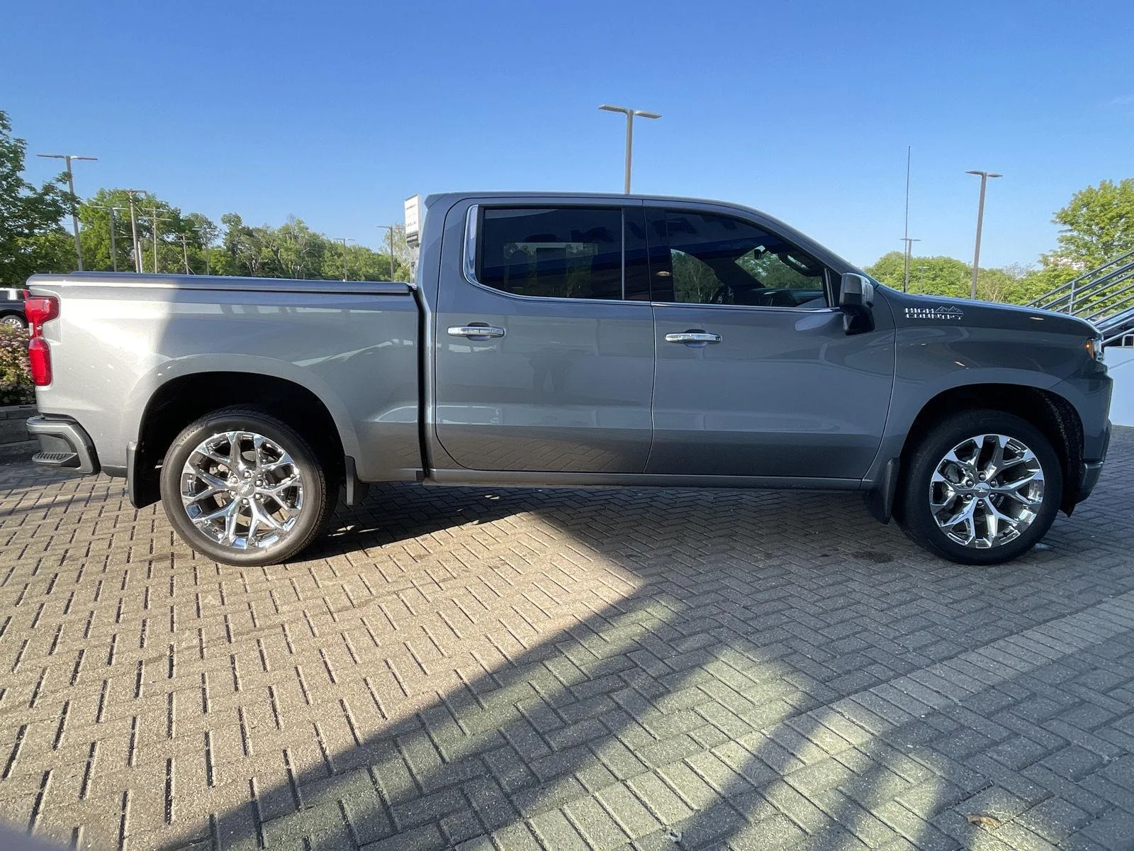 Used 2020 Satin Steel Metallic Chevrolet High Country image 6