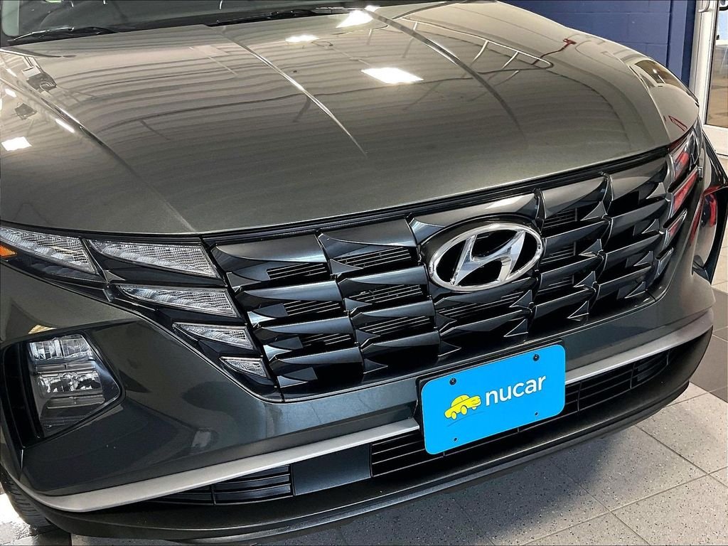 Used 2023 Gray Hyundai SEL image 31