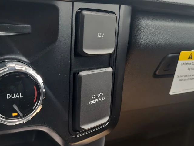 New 2026 Avalanche Ford Platinum image 26